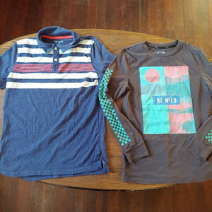 Bundle/Lot of 2 Boys Shirts Short Sleeve Long sleeve Size Boys Large 12/14